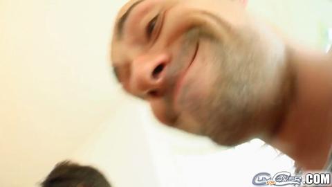 8661